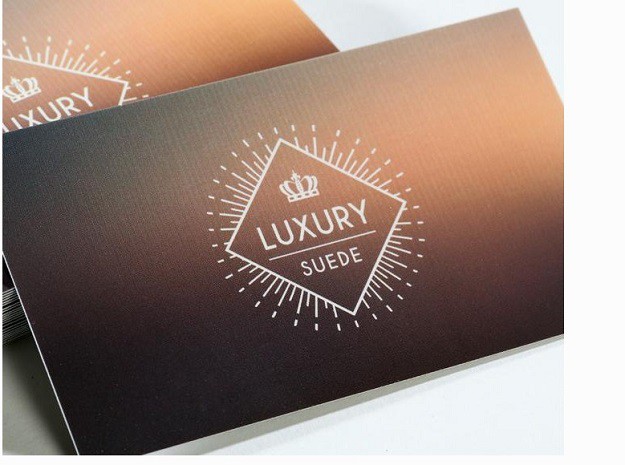 Are Luxury Business Cards Worth the Investment?
