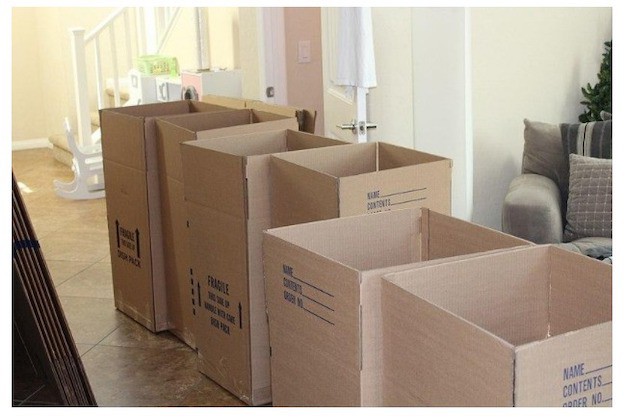 4 Reasons to Hire Professional Movers